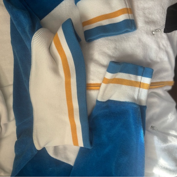 Le Coq Sportif Blue and White Jacket and pants - Picture 7 of 7